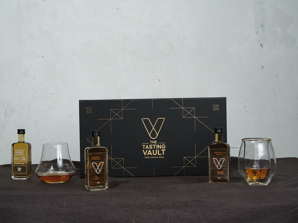 Premium Irish whiskey tasting gift with tasting glass and whiskey samples